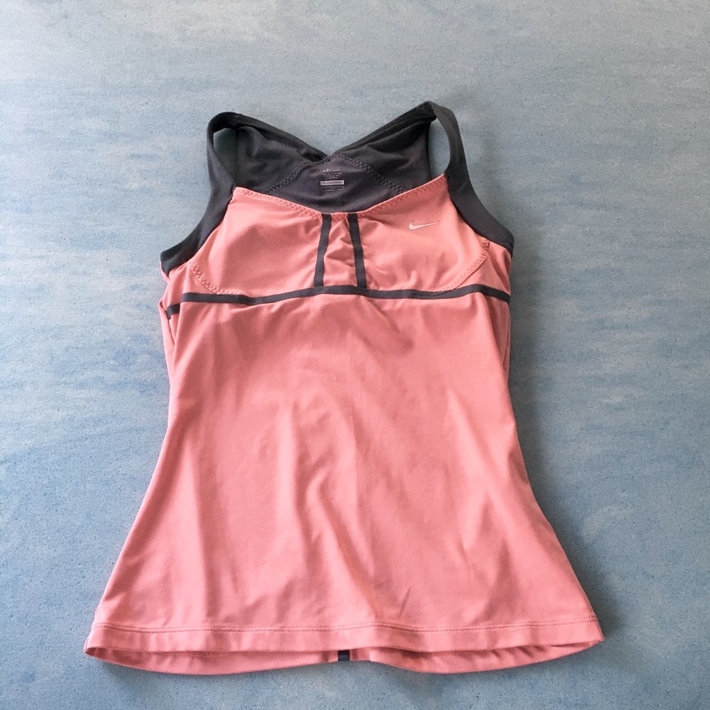 Nike salmon pink dri-fit yoga fitness tank top M